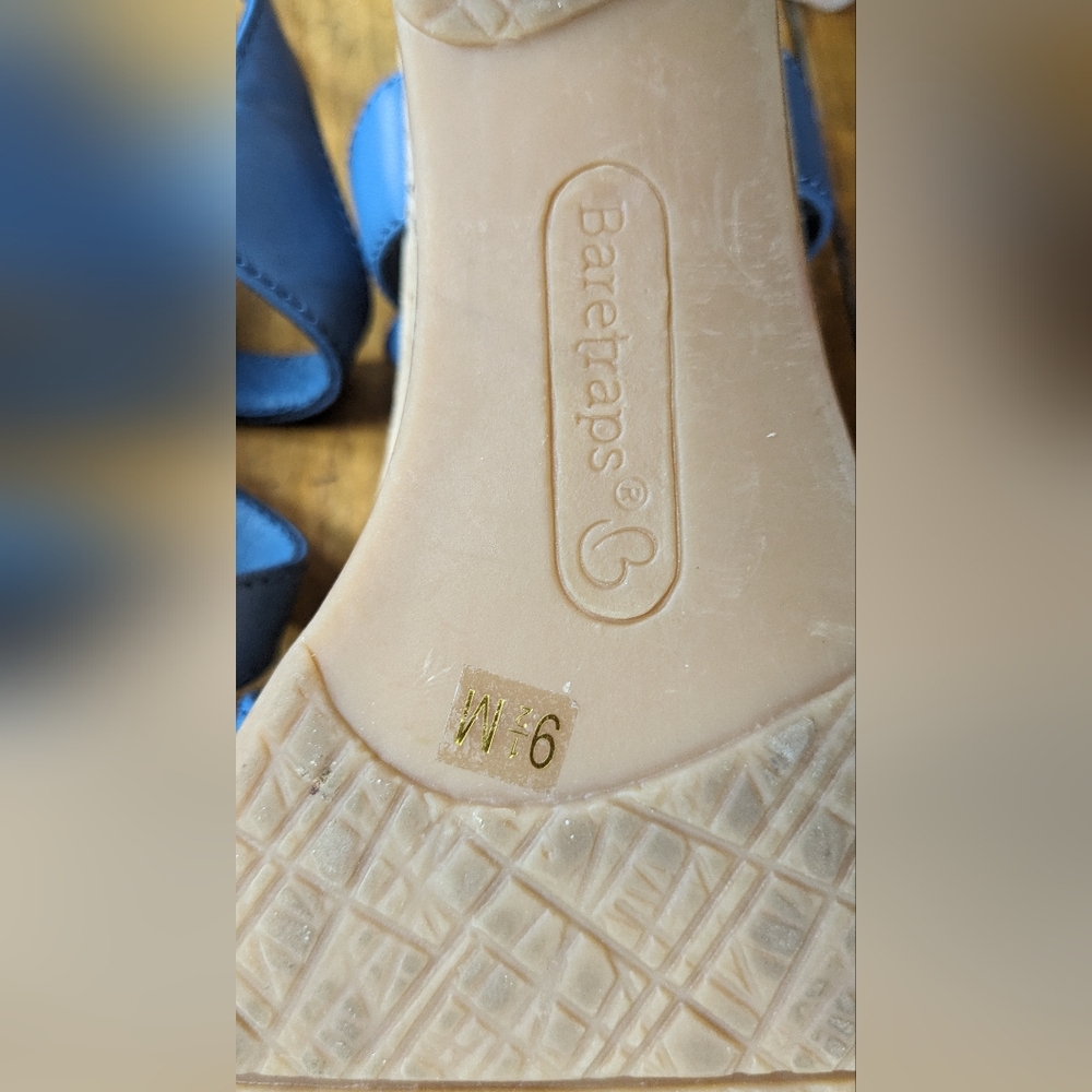 BareTraps Blue Wedge Sandals - Picture 9 of 10